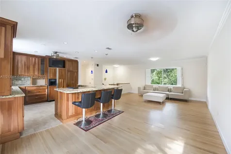 6250 SW 48th Street Miami FL 33155