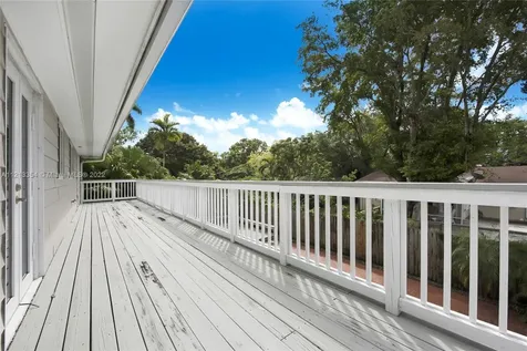 6250 SW 48th Street Miami FL 33155