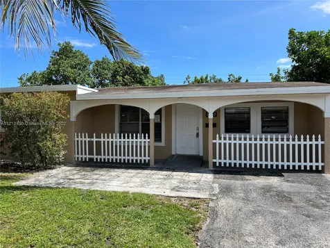 270 NE 27th Street Pompano Beach FL 33064