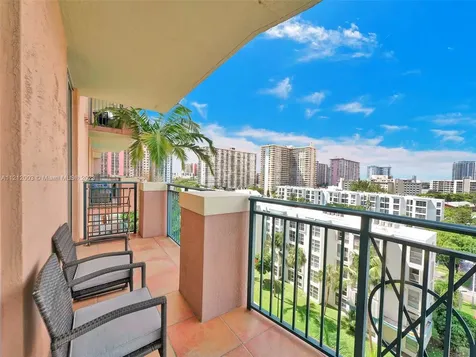 17555 Atlantic Boulevard Sunny Isles Beach FL 33160