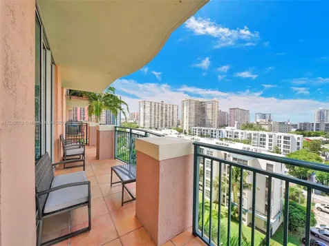 17555 Atlantic Boulevard Sunny Isles Beach FL 33160