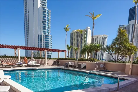17555 Atlantic Boulevard Sunny Isles Beach FL 33160