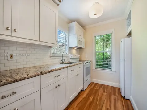 910 Santiago Street Coral Gables FL 33134