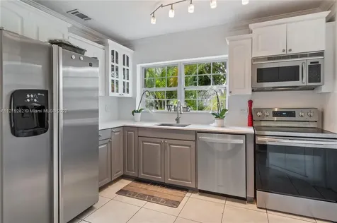 5195 SW 6th Street Miami FL 33134