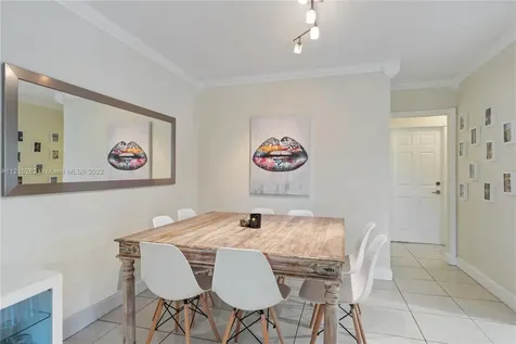 5195 SW 6th Street Miami FL 33134