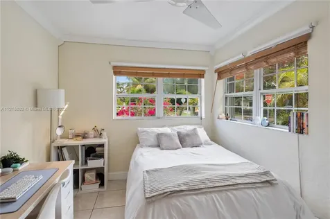 5195 SW 6th Street Miami FL 33134