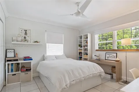 5195 SW 6th Street Miami FL 33134