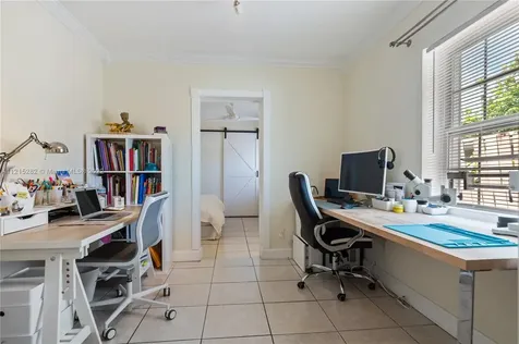 5195 SW 6th Street Miami FL 33134