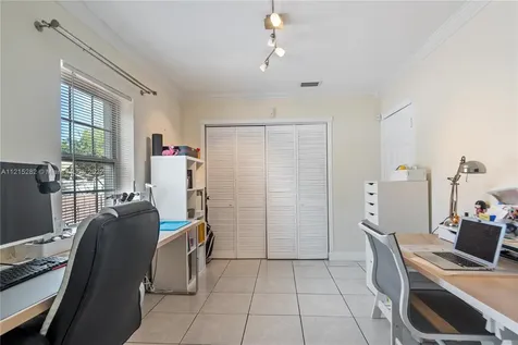 5195 SW 6th Street Miami FL 33134