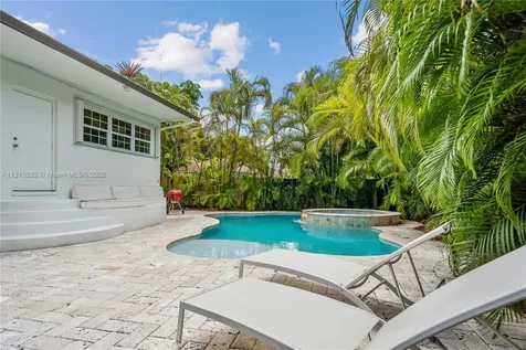 5195 SW 6th Street Miami FL 33134