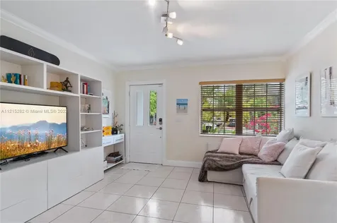 5195 SW 6th Street Miami FL 33134