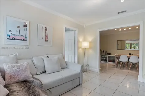 5195 SW 6th Street Miami FL 33134