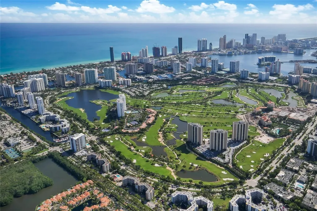 20000 E Country Club Drive Aventura FL 33180