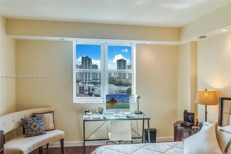 20000 E Country Club Drive Aventura FL 33180