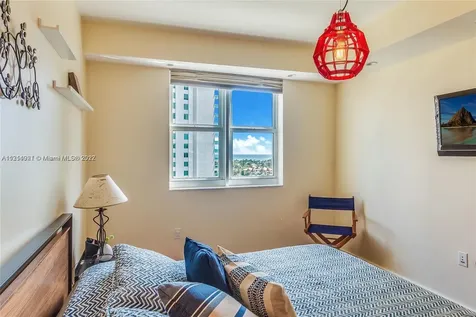 20000 E Country Club Drive Aventura FL 33180
