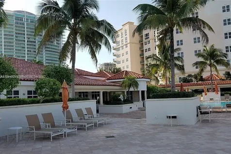 20000 E Country Club Drive Aventura FL 33180
