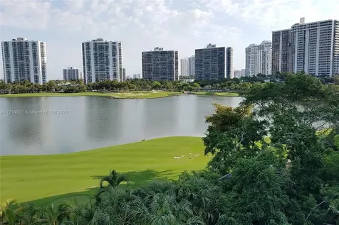 20000 E Country Club Drive Aventura FL 33180