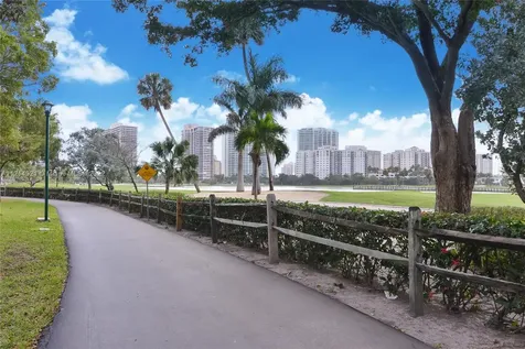 20000 E Country Club Drive Aventura FL 33180