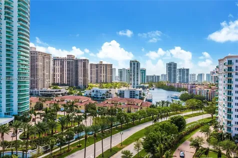 20000 E Country Club Drive Aventura FL 33180