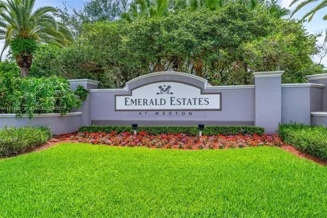 16701 Sapphire Springs Weston FL 33331