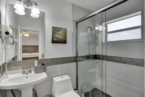 121 NE 2nd Avenue Dania Beach FL 33004
