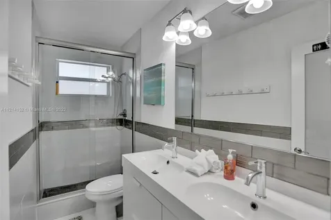 121 NE 2nd Avenue Dania Beach FL 33004