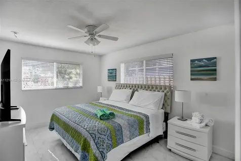 121 NE 2nd Avenue Dania Beach FL 33004