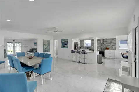 121 NE 2nd Avenue Dania Beach FL 33004