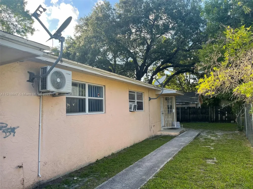 845 NW 80th Street Miami FL 33150