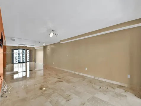 1201 S Ocean Drive Hollywood FL 33019