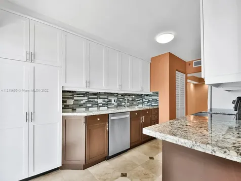 1201 S Ocean Drive Hollywood FL 33019