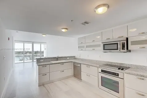6580 Indian Creek Drive Miami Beach FL 33141
