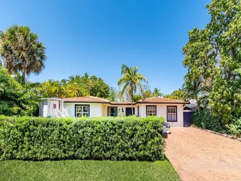 385 W Heather Drive Key Biscayne FL 33149