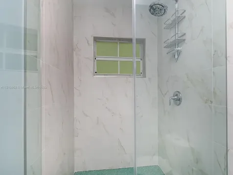 385 W Heather Drive Key Biscayne FL 33149