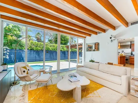 385 W Heather Drive Key Biscayne FL 33149