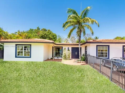 385 W Heather Drive Key Biscayne FL 33149