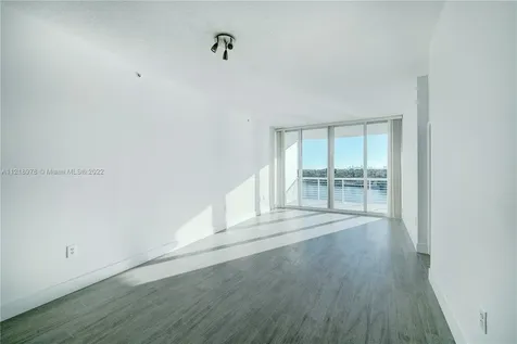 6580 Indian Creek Drive Miami Beach FL 33141