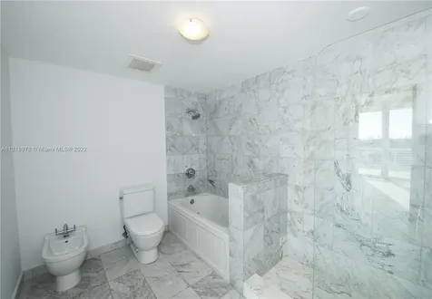 6580 Indian Creek Drive Miami Beach FL 33141