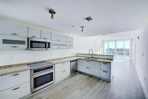 6580 Indian Creek Drive Miami Beach FL 33141