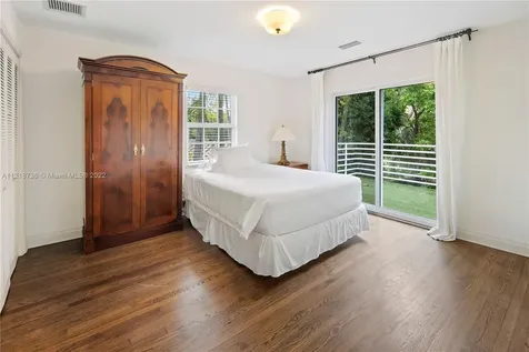 1644 S Bayshore Drive Miami FL 33133