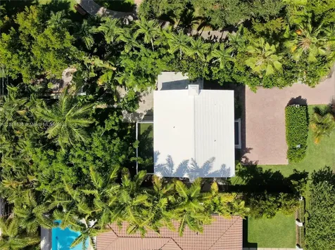 1644 S Bayshore Drive Miami FL 33133