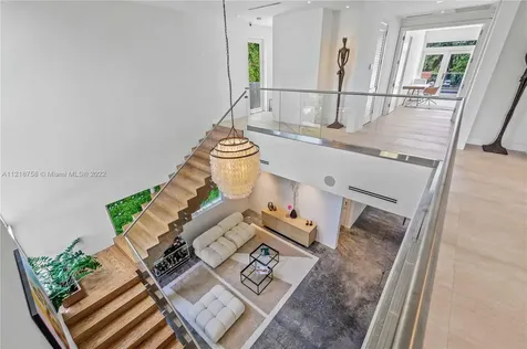 867 NE 76th Street Miami FL 33138