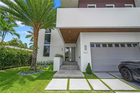 867 NE 76th Street Miami FL 33138
