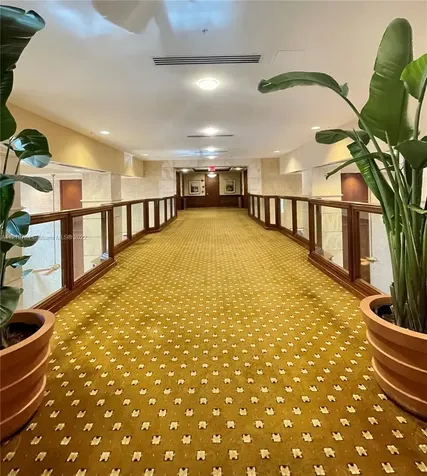 19501 W Country Club Drive Aventura FL 33180