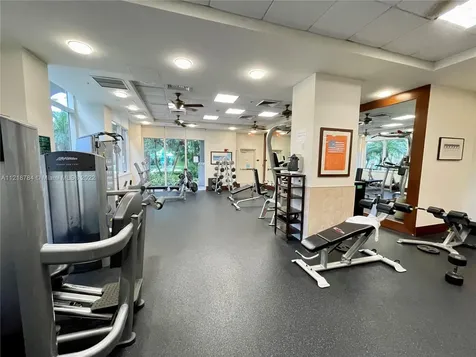 19501 W Country Club Drive Aventura FL 33180