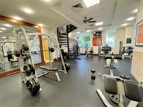 19501 W Country Club Drive Aventura FL 33180