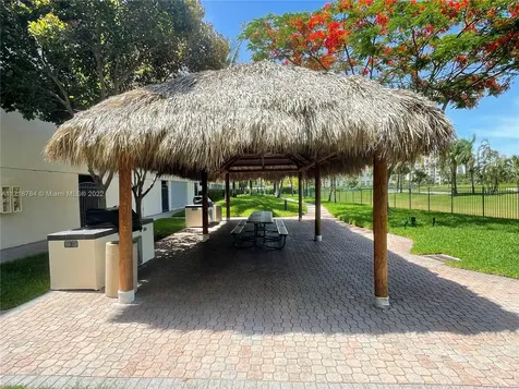 19501 W Country Club Drive Aventura FL 33180