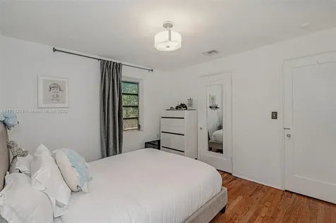 1331 14th Terrace Miami Beach FL 33139
