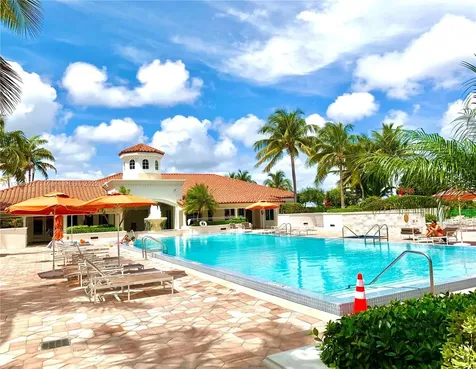 19900 E Country Club Drive Aventura FL 33180