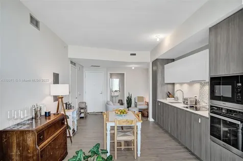2900 NE 7th Avenue Miami FL 33137
